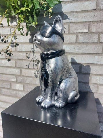 Beeld, silver bronze cat with tie and sunglasses - 29 cm -