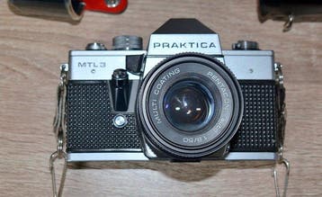 Praktica Practica MTL3 met Pentacon auto 1:8/50 Multi Coated