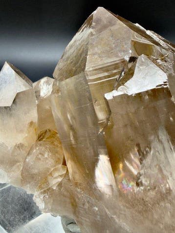 Cristal de roche Rugueuse - Hauteur : 10.5 cm - Largeur :, Collections