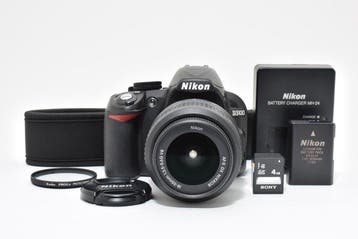 Nikon D3100 + AF-S Nikkor 3.5-5.6/18-55mm G VR Appareil