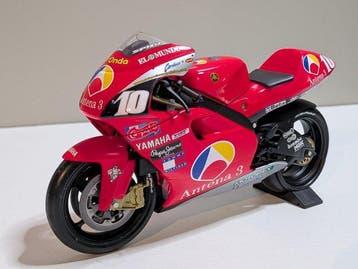 Minichamps 1:12 - Moto miniature - Yamaha YZR-500 -, Nieuw