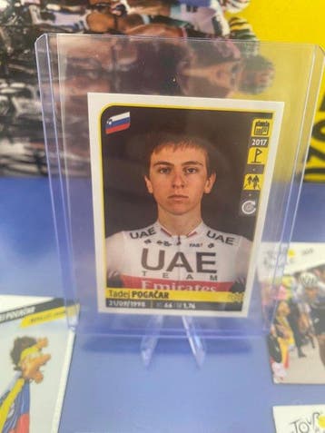 2020 Panini Tour de France Tadej Pogaar 369 Rookie Sticker, Verzamelen, Nieuw
