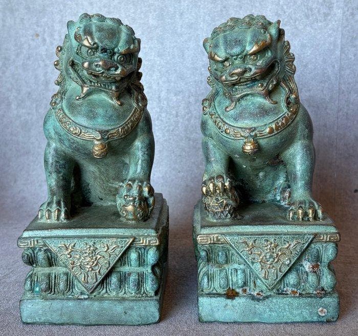 Exclusieve Set Foo Dogs - Brons - China, Antiek en Kunst, Antiek | Overige Antiek
