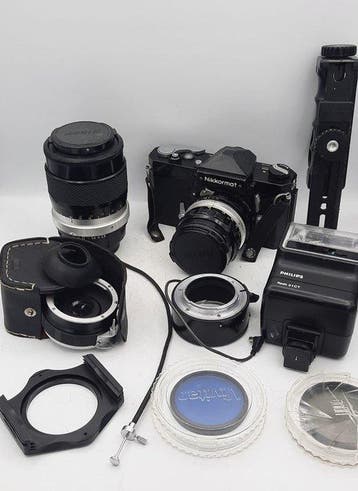 Nikon Nikkormat FTN Black Body - Nikkor-Q 135mm + Nikkor H.C, Nieuw