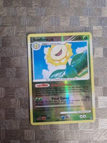 Pokémon - 9 Card - Sunflora 38/132 Foil - Diamond & Pearl, Hobby en Vrije tijd, Nieuw