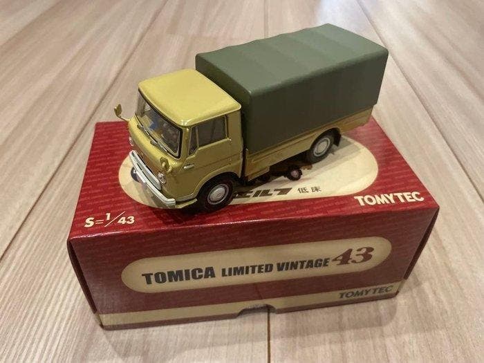 Tomica 1:43 - Model vrachtwagen - Isuzu Elf Low Floor, Hobby en Vrije tijd, Modelauto's | 1:5 tot 1:12