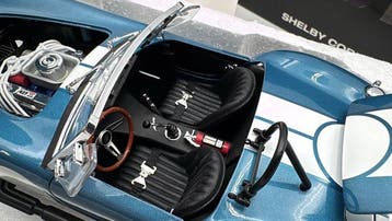 Kyosho 1:18 - Voiture miniature - Shelby Cobra 427 S/C 1962