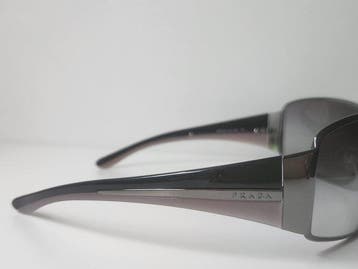 Prada - Lunettes de soleil