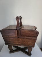 Naaidoos - Eik - naaibox hobbybox 3 vak, Antiek en Kunst