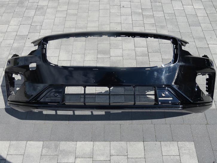 Voorkant bumper met grille VOLVO V60 / S60 R-design facelift, Autos : Pièces & Accessoires, Carrosserie & Tôlerie, Envoi