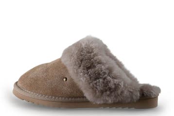 Warmbat Pantoffels in maat 39 Beige, Verzenden, Beige, Zo goed als nieuw, Pantoffels of Sloffen