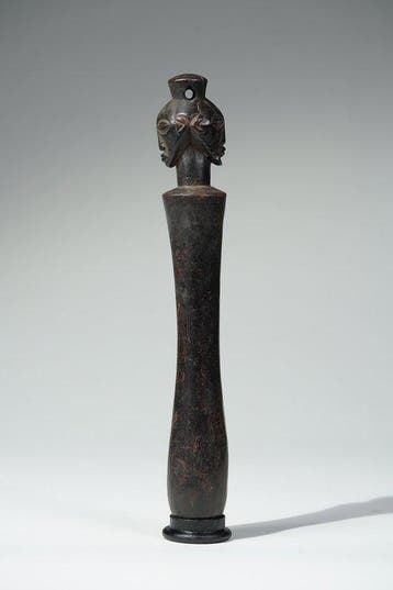 Een houten beeld - Luba - DR Congo (Zonder minimumprijs)