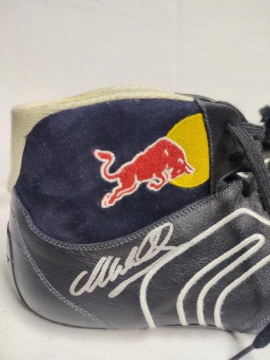 Red Bull Racing - Mark Webber - 2012 - De raceschoenen van, Verzamelen, Automerken, Motoren en Formule 1