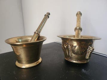 Mortier et pilon (2) - Bronze, Antiquités & Art