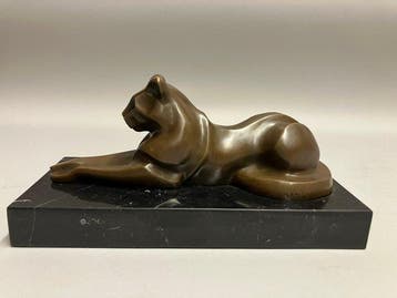 Sculpture, Reclyning Cat - 14 cm - Bronze