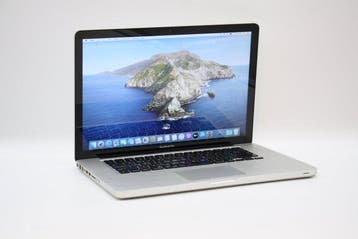 Apple MacBook Pro 15 inch | Intel Core i7 2.3Ghz CPU | 8GB