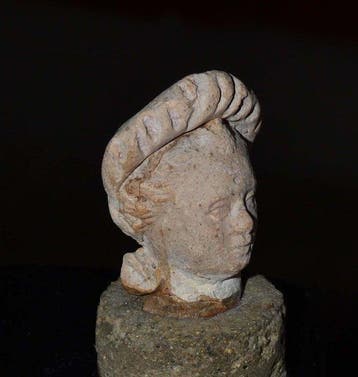 Oud-Grieks, Klassieke Periode Terracottahoofd van een jong
