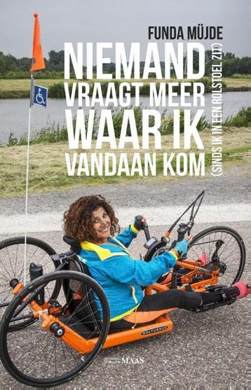 Niemand vraagt meer waar ik vandaan kom (sinds ik in een, Verzenden, Zo goed als nieuw, Funda Müjde