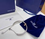 Swarovski - Beeldje, Swarovski Beloved Knot Heart Bracelet -