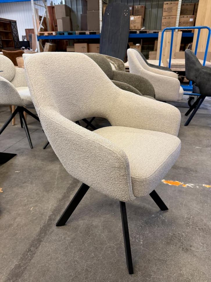 Emilie armstoel bouclé, met returnfunctie(nieuw, A-keuze), Huis en Inrichting, Stoelen, Nieuw, Metaal, Stof