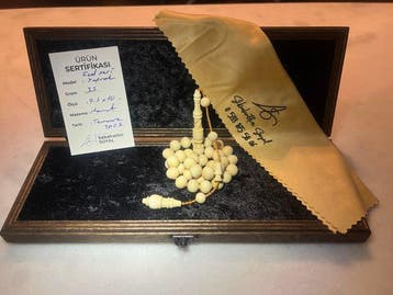 Chapelet en ivoire de mammouth, rare et entièrement fait à, Collections, Collections Animaux