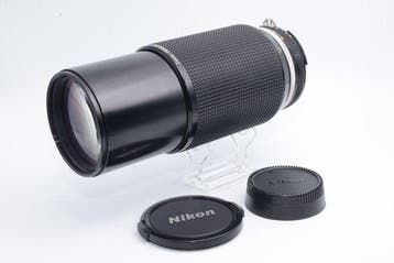 Nikon Ai-S Zoom-Nikkor 35-105mm & 80-200mm Objectif