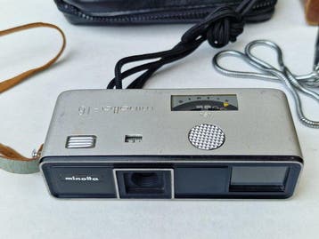 Minolta 3 pocket camera,s for 110 film , 1 - 16mm film, Audio, Tv en Foto, Nieuw