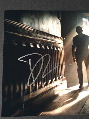 James Bond 007: Skyfall - Daniel Craig 007 - Autograph,, Nieuw