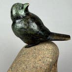 Dariusz Wieczerzak - The swallow - bronze