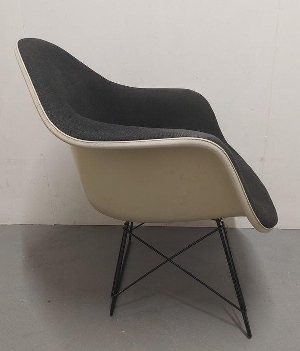 Herman Miller - Charles Eames - Lounge stoel - LAR Cats, Antiquités & Art, Antiquités | Meubles | Chaises & Canapés