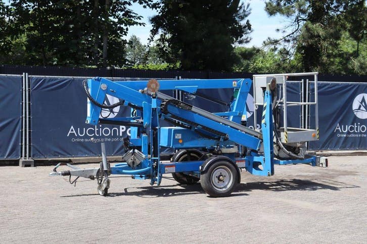 Veiling: Spinhoogwerker Nifty 120TE Elektrisch 200kg 12.2m 2, Zakelijke goederen, Machines en Bouw | Liften, Steigers en Ladders