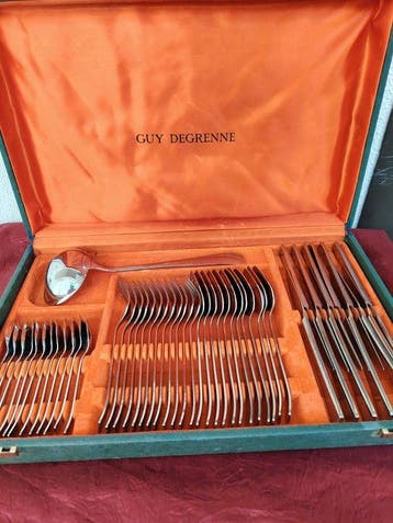 Guy Degrenne - Ménagère pour 12 personnes (49) - Acier -