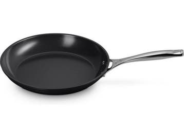 Le Creuset Koekenpan Essential Non-Stick Ceramic - ø 28 cm -, Huis en Inrichting, Keuken | Potten en Pannen, Verzenden, Zo goed als nieuw