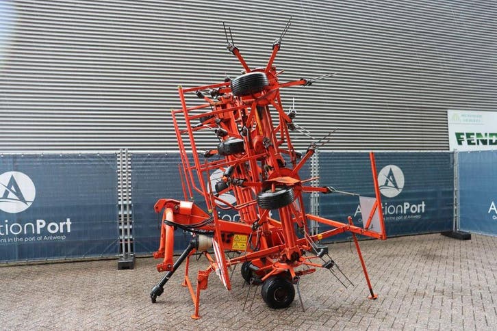 Veiling: Hooischudder Kuhn GF8501MHO 2006, Articles professionnels, Agriculture | Outils, Enlèvement