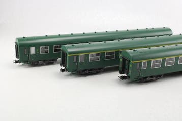 Heris H0 - 12220 - Ensemble de wagons de passagers pour, Nieuw