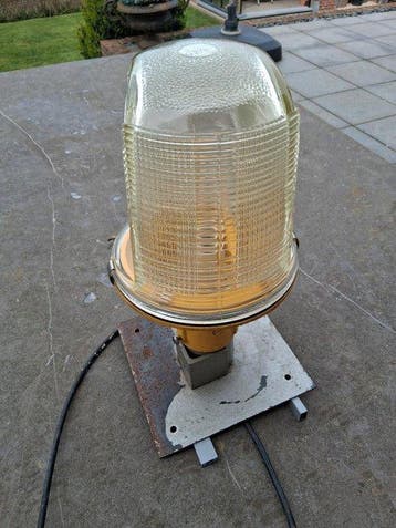 Lamp - metaal glas - Landingsbaan verlichting.