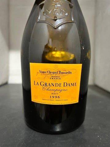 1996 Veuve Clicquot Ponsardin, La Grande Dame - Champagne