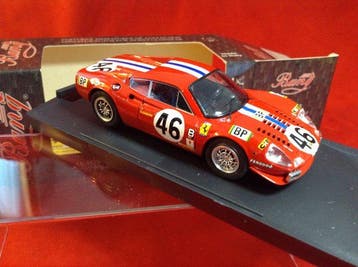 Bang 1:43 - Model raceauto - ref. #7168 Ferrari Dino 246GT