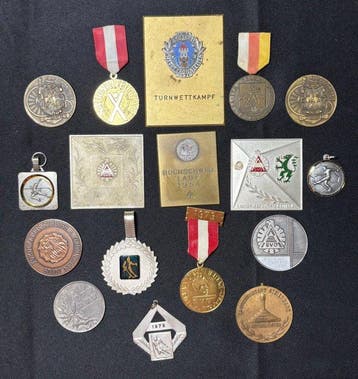 Themacollectie - Medaille - Collection of 17 Austrian Sports, Nieuw