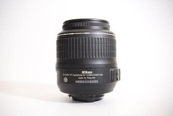 Nikon AF-S DX NIKKOR 18-55mm F3.5-5.6G VR Cameralens, Nieuw