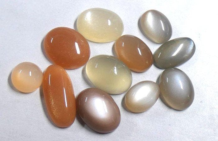 Set maanstenen 100% natuurlijk Cabochon- 22.15 g - (12), Verzamelen, Mineralen en Fossielen