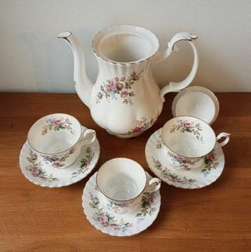 Royal Albert - Koffie- en theeservies (4) - Porselein -