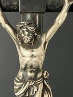 Crucifix - Hout, Zilver - 1850-1900 - De verslagen slang