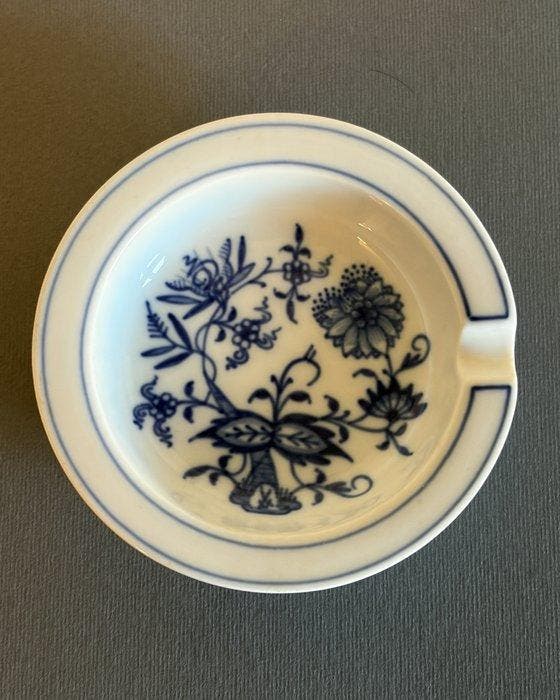 Herend, Meissen - Cendrier (3) - Porcelaine, Antiek en Kunst, Antiek | Glaswerk en Kristal