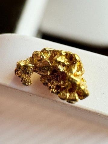 Goud Goud nugget- 0.24 g - (1)