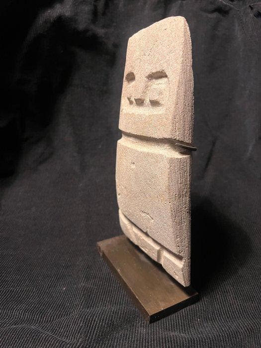 Valdivia /pre columbian - Kalksteen sculptuur - 20.1 cm, Antiek en Kunst, Antiek | Overige Antiek