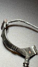 Oud-Romeins Brons Aantrekkelijke Legionair AUCISSA-broche, Antiek en Kunst