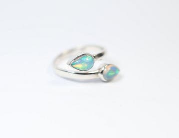 Ethiopisch opaal / Welo-opaal Ring / cabochon / nieuw- 2.88