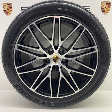 Porsche Cayenne E3 II 21inch RS Spyder zwart/alu met banden, Ophalen, Banden en Velgen