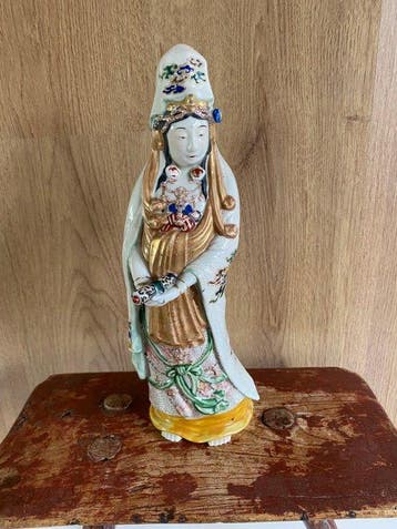 Beeldje - Kutani beeld Kannon - Porselein